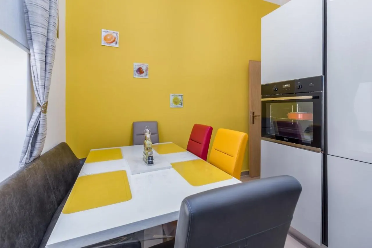 Apartmani Croadriastay Pula Apartment